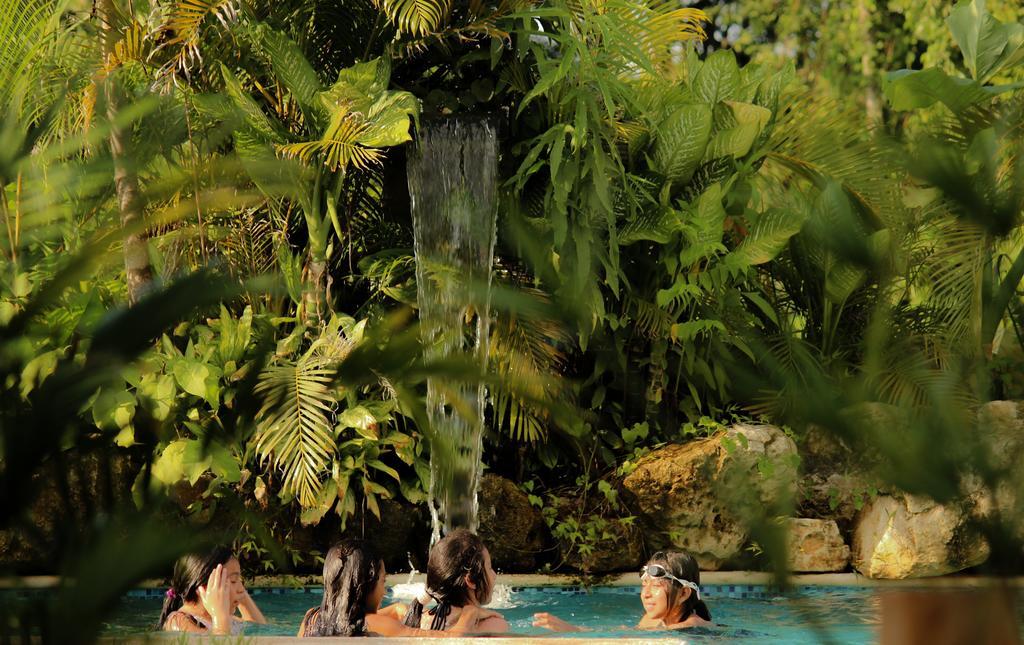 Axkan Palenque, Shows En Vivo & Gastronomia Mar Y Tierra & Travel Agency Εξωτερικό φωτογραφία